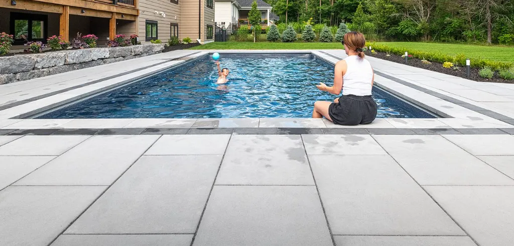 Beacon-Hill-Smooth_Pool_Opal_6-1300x624.webp
