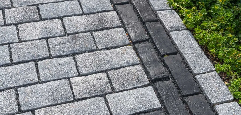 Tribeca-Cobble_Walkways_Crystalline-Basalt_5456-1300x624.webp