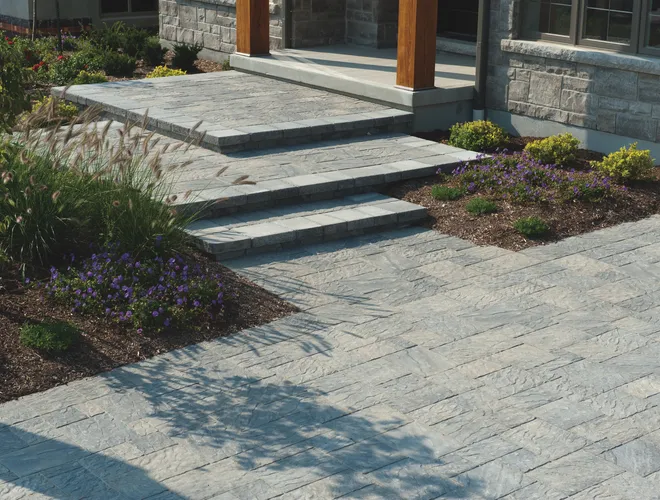 Ridgefield_Plus_Executive_Deerfoot_Trail_004g.jpg.webp