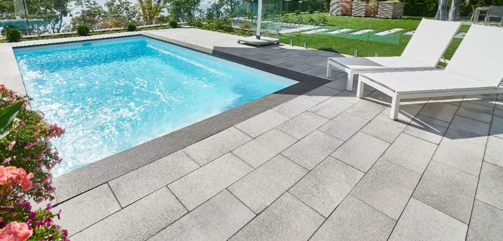 Umbriano-Pool-Winter-Marvel-1300x624.webp