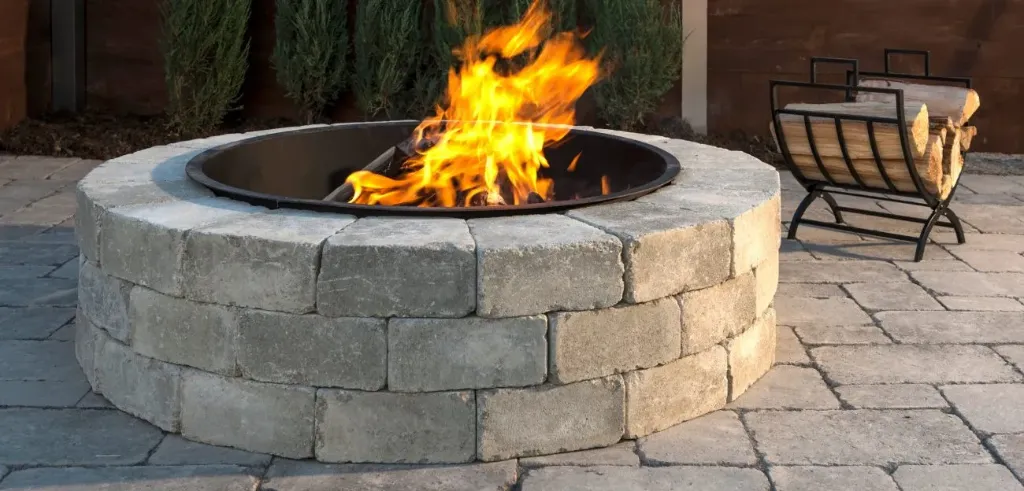 Sunset-Firepit_Wall_Sandstone_1892-1300x624.webp